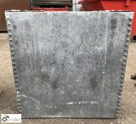 Galvanised Water Tank, 610mm x 490mm x 630mm