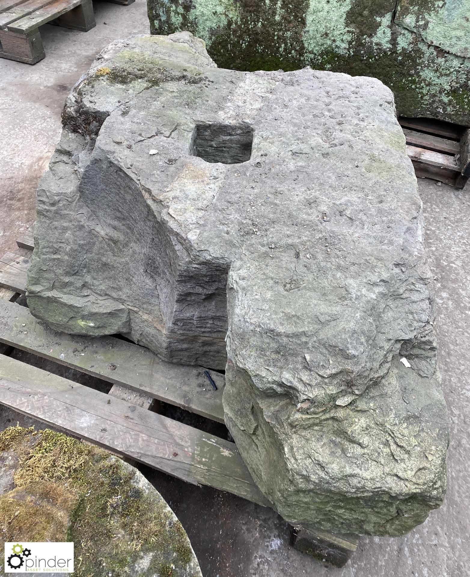 Derbyshire Millstone, 370mm thick, damaged - Image 6 of 7