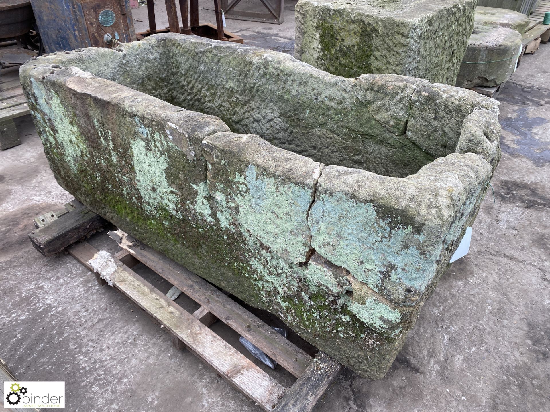 Yorkshire stone Trough, 1450mm x 700mm x 530mm
