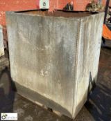 Large galvanised Water Tank, 1380mm x 1070mm x 1540mm