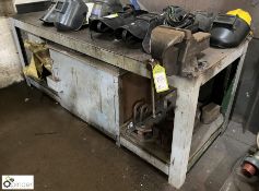 Heavy duty fabricated Welding Bench, 2200mm x 840mm x 830mm, with Record No6 engineers vice