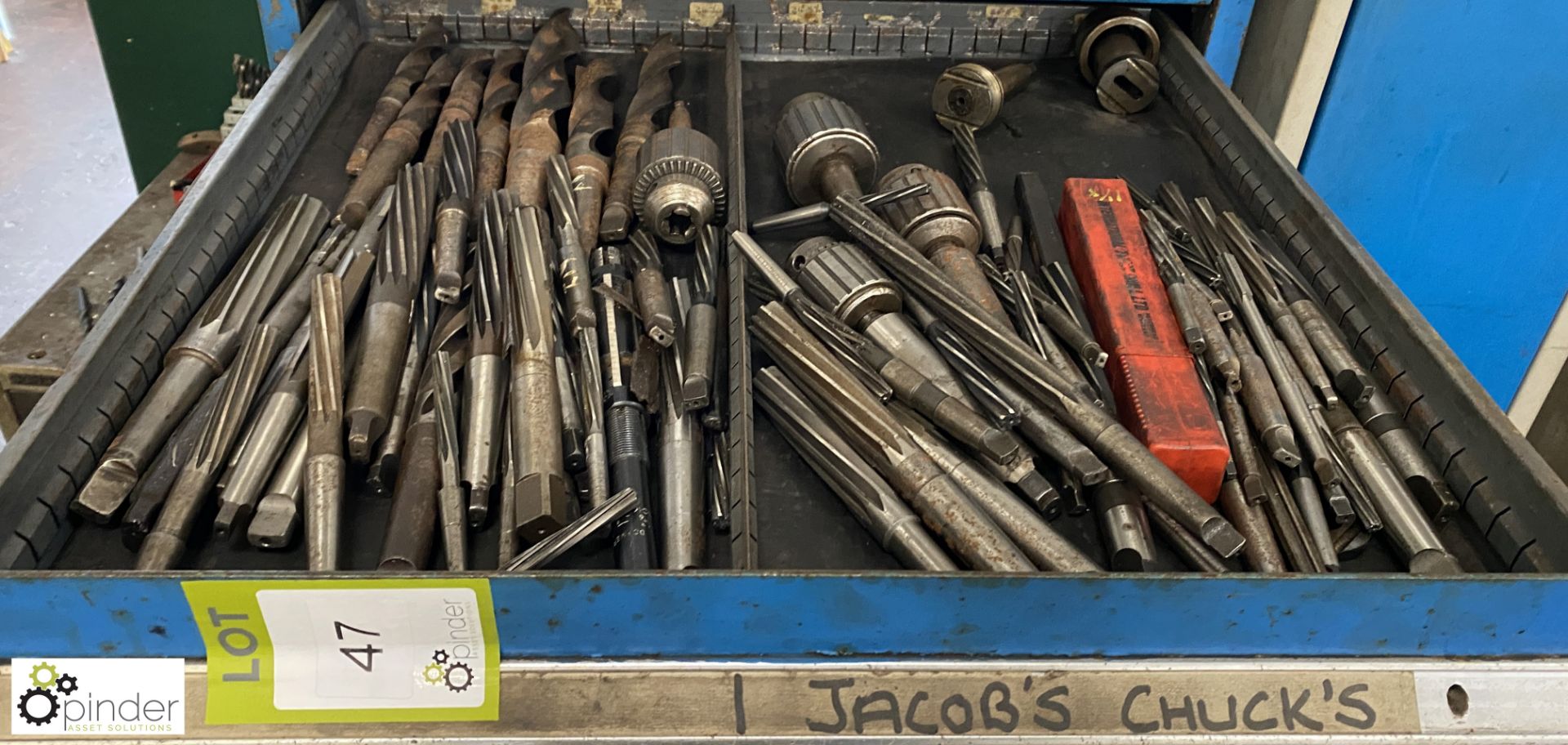 Quantity various Reamers, Drills and Chucks, to drawer