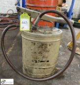 Hand operated Grease/Oil Dispenser