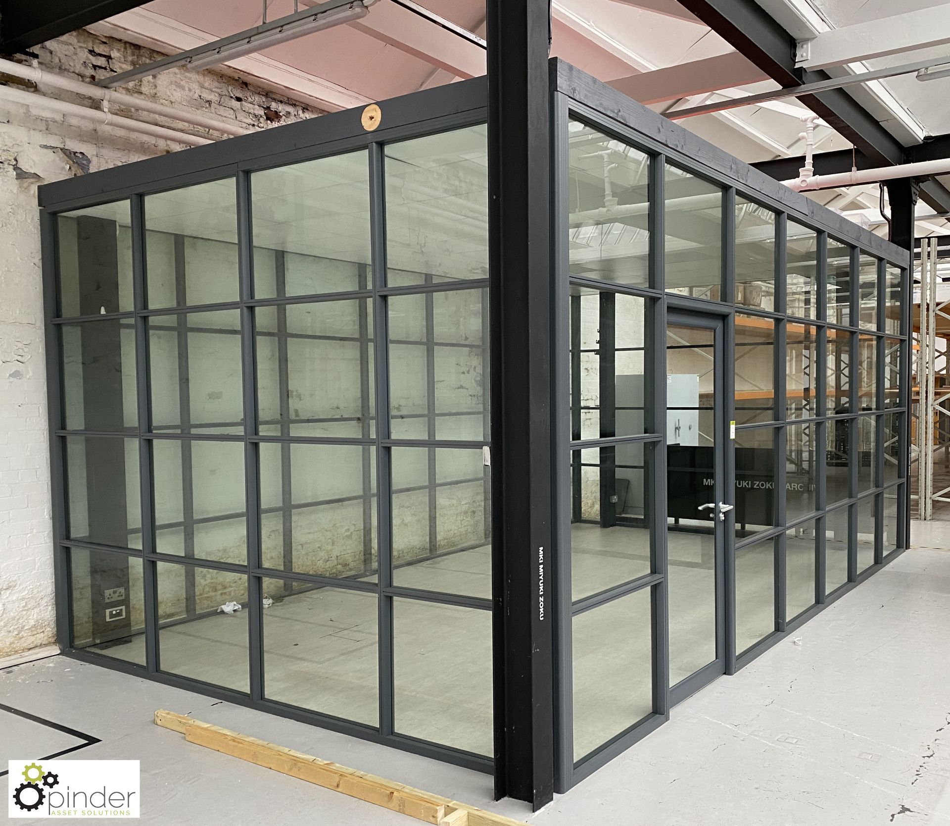 Aluminium and glazed Office Pod, 7000mm x 4000mm x 3150mm external measurements, with single door, - Bild 3 aus 12