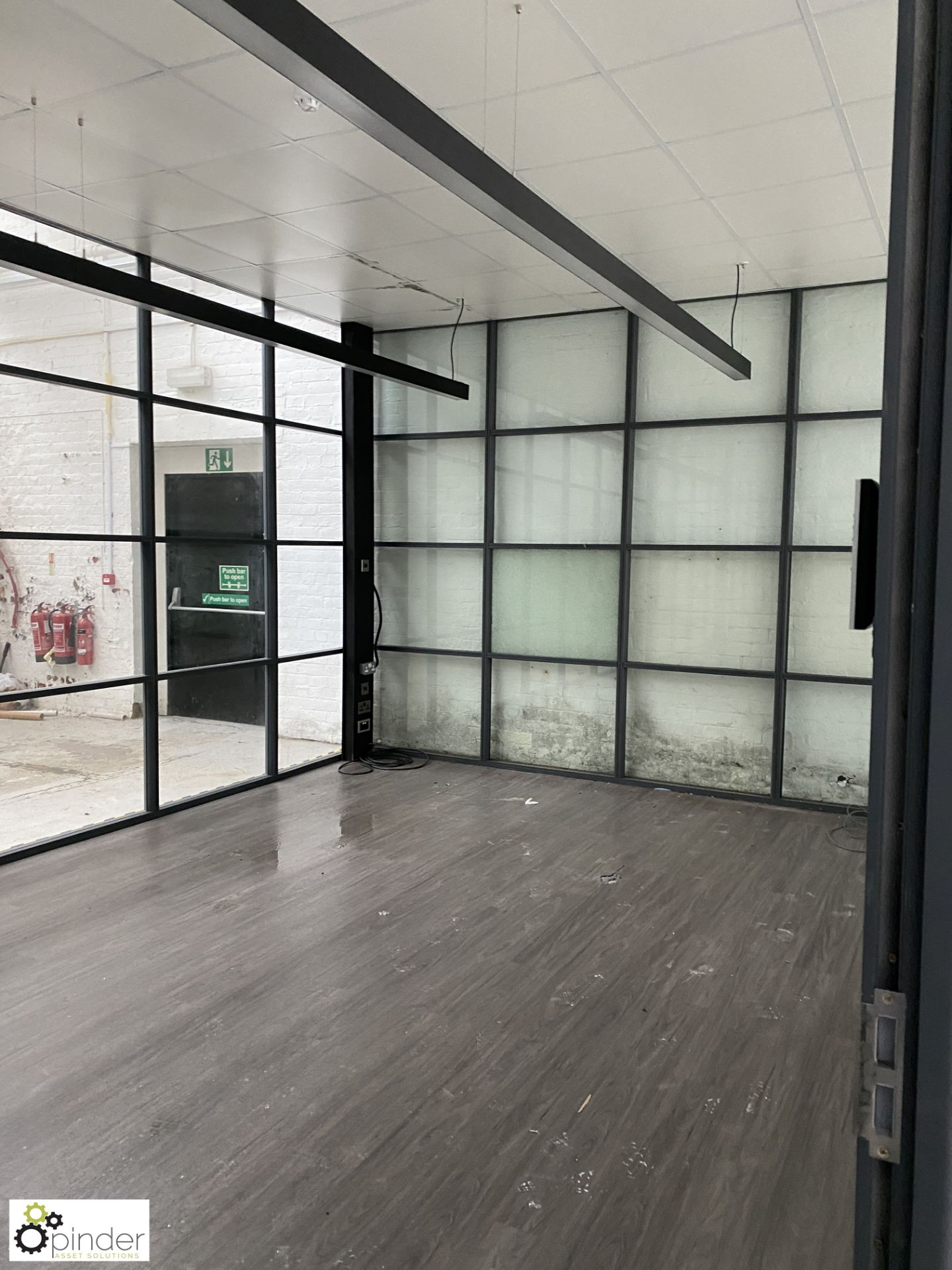 Aluminium and glazed Office Pod, 7000mm x 4000mm x 3150mm external measurements, with single door, - Bild 7 aus 12