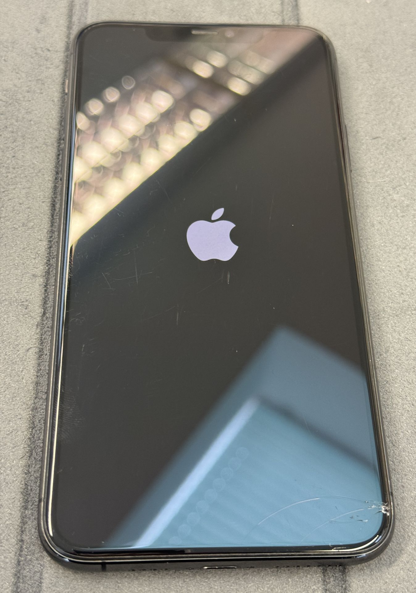 Apple iPhone Pro Max, 256GB, model A2218, full working order with original box, unused corded - Bild 11 aus 12