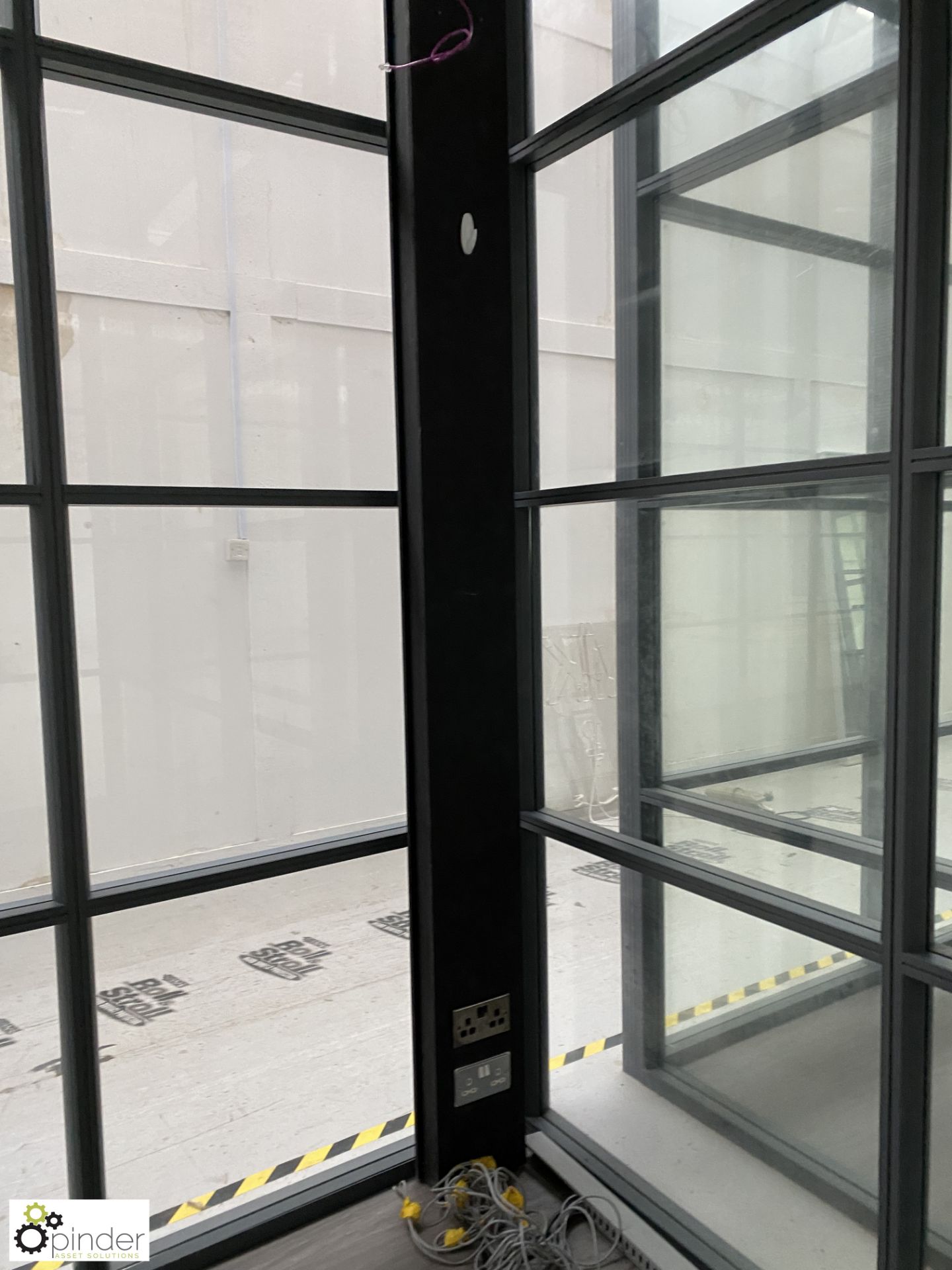 Aluminium and glazed Office Pod, 7000mm x 4000mm x 3150mm external measurements, with single door, - Image 6 of 11