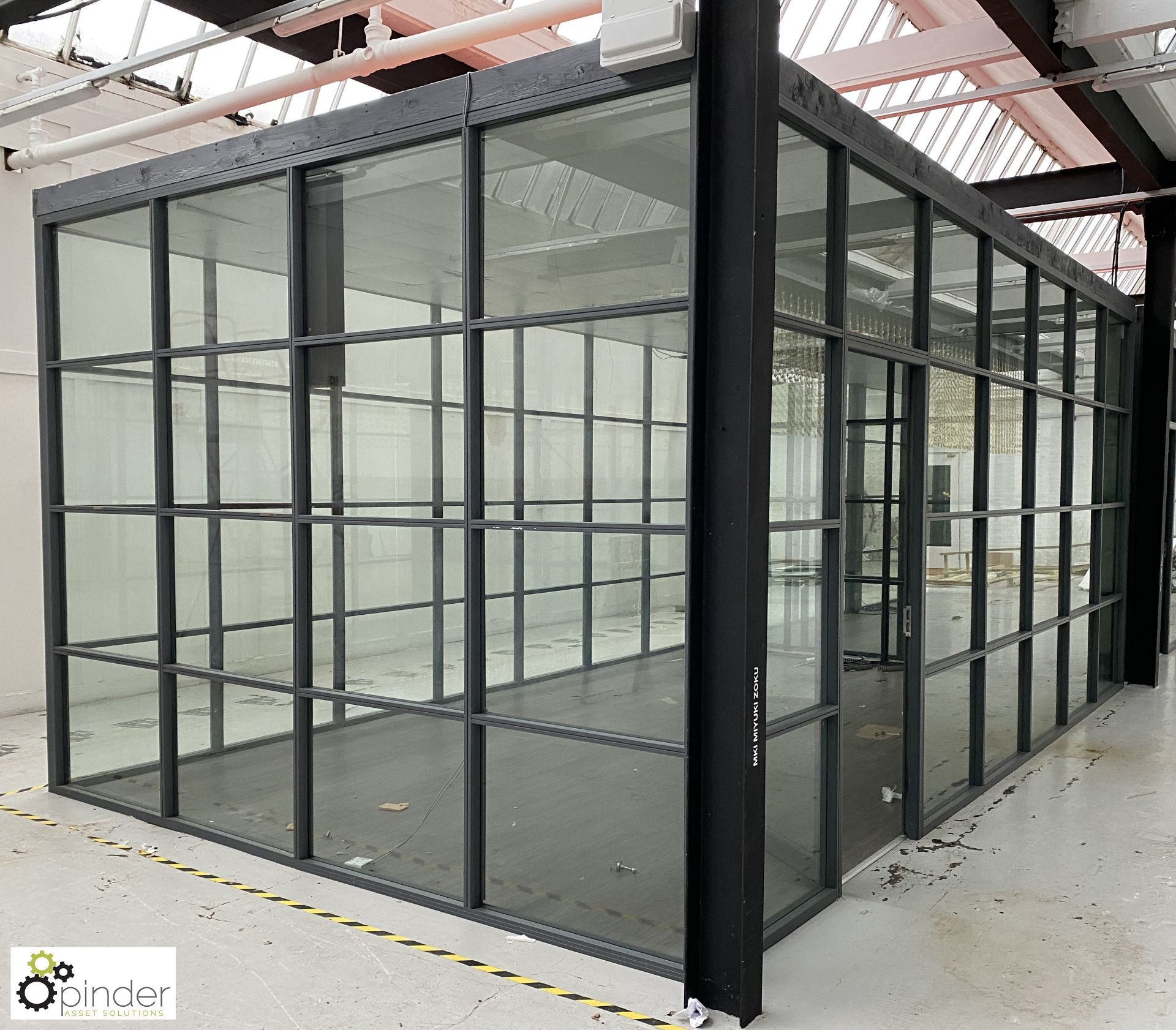 Aluminium and glazed Office Pod, 7000mm x 4000mm x 3150mm external measurements, with single door, - Bild 3 aus 11