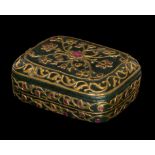 AN ENGRAVED GEM SET MUGHAL SPINACH JADE LIDDED BOX, 19TH CENTURY, INDIA