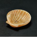 A ROMAN AGATE SHELL-SHAPED DISH CIRCA 3RD CENTURY A.D.