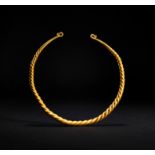 A HIGHLY RARE ROMAN TWISTED GOLD EMPRESS CHOKER, IMPERIAL PERIOD, CIRCA 1ST CENTURY A.D