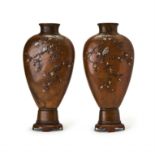 A PAIR OF JAPANESE MIX METAL BRONZE VASES, MEIJI PERIOD (1868-1912)