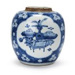 A CHINESE BLUE & WHITE JAR, KANGXI PERIOD (1662-1772)