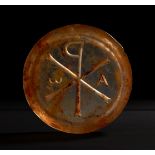 AN INSCRIBED ROCK CRYSTAL BYZANTINE ROUNDEL PLAQUE WITH CHI RHO INSCRIPTION, CIRCA 7TH CENTURY