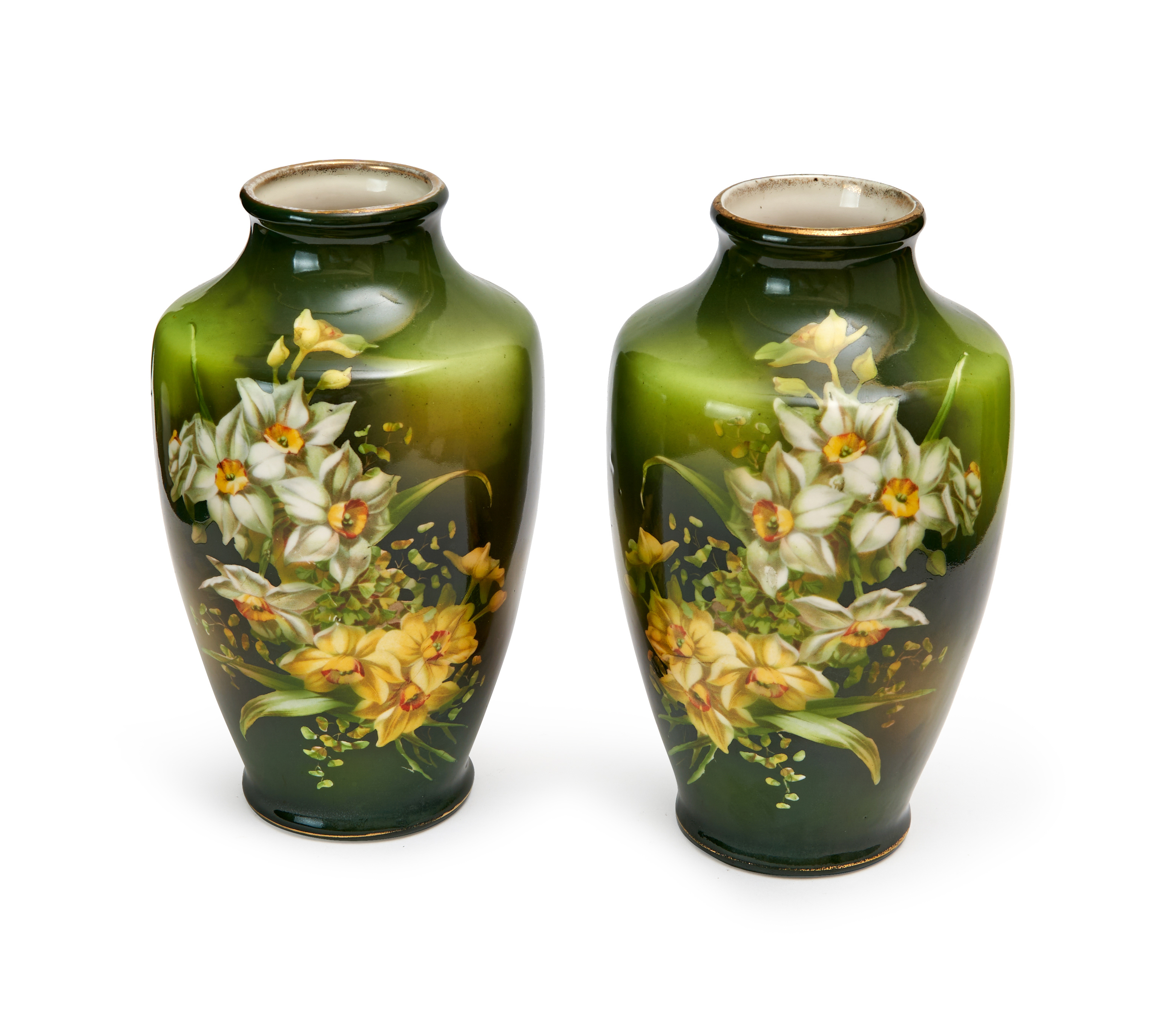 A PAIR OF FLORAL VASES - Image 2 of 3