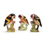 AN ASSORTMENT OF PORCELAIN BIRDS, BESWICK