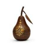 A GOLD DAMASCENED ENGRAVED BOX IN THE SHAPE OF A PEAR, QAJAR, 19TH CENTURY