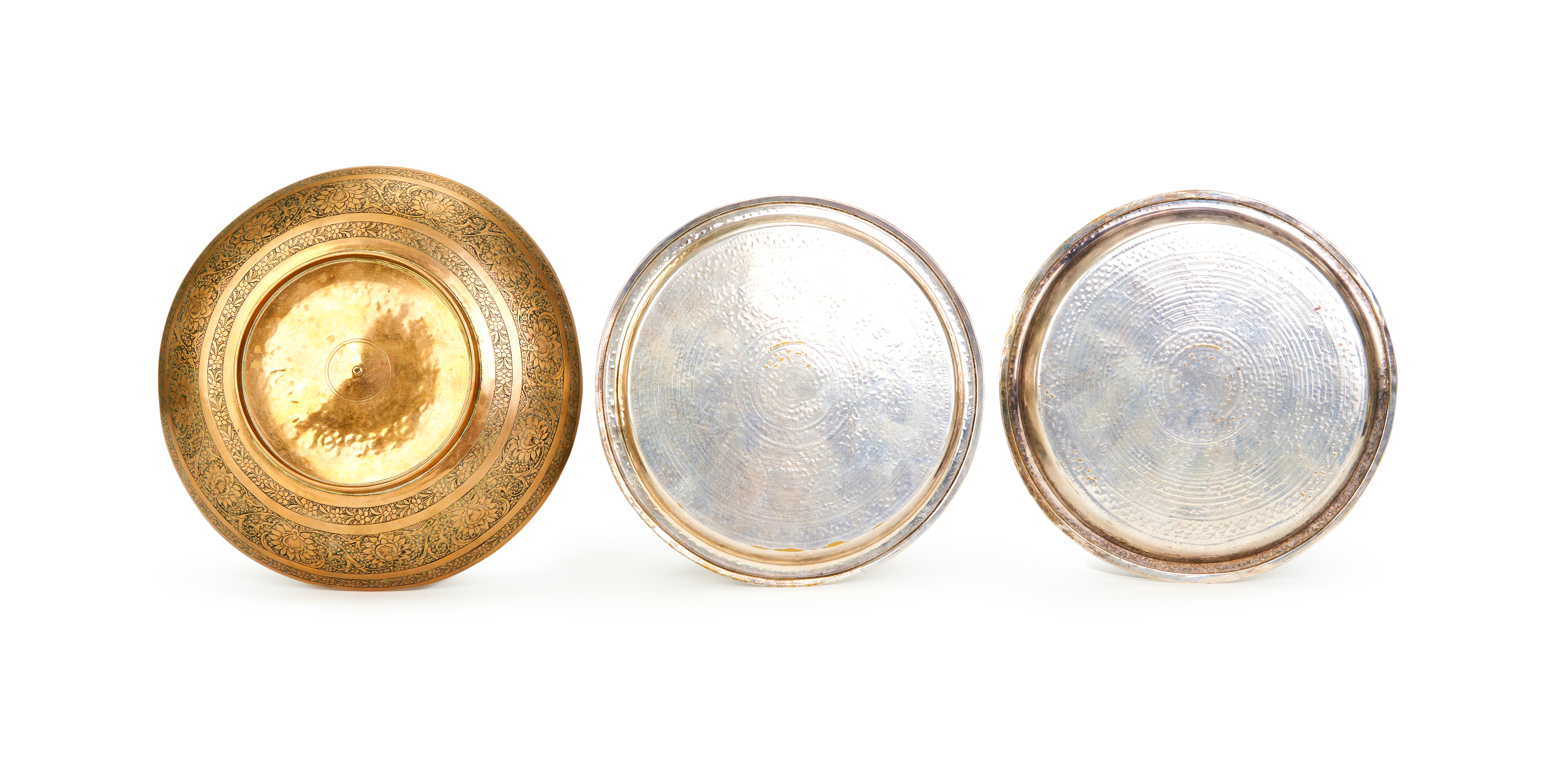 A HAND CHASED PERSIAN QAJAR BRASS DISH WITH A PAIR OF SILVERED BRASS DISHES, 19TH CENTURY - Image 8 of 13