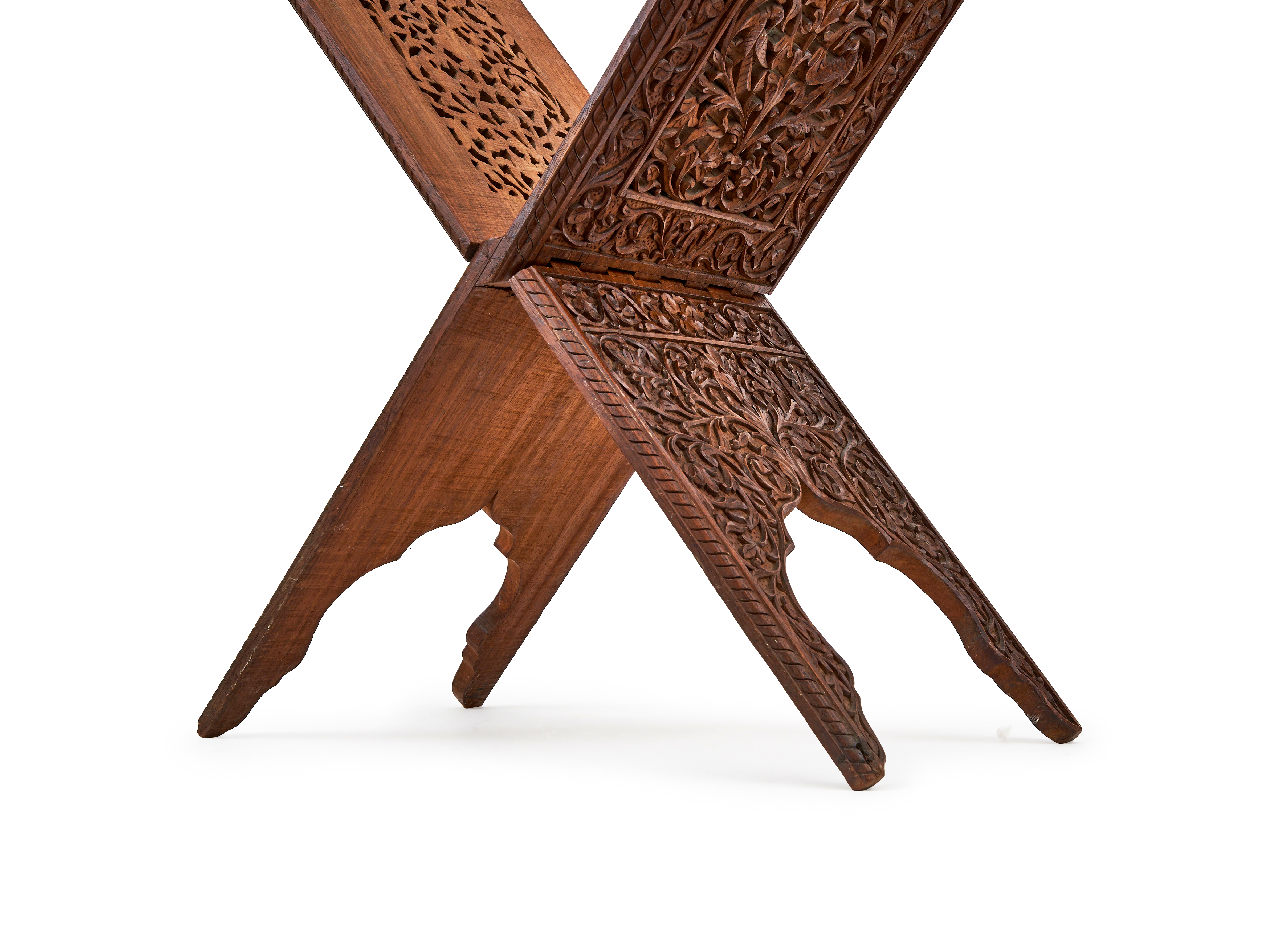 A WOODEN QURAN STAND, PROBABLY INDIA, 19TH CENTURY - Image 4 of 6