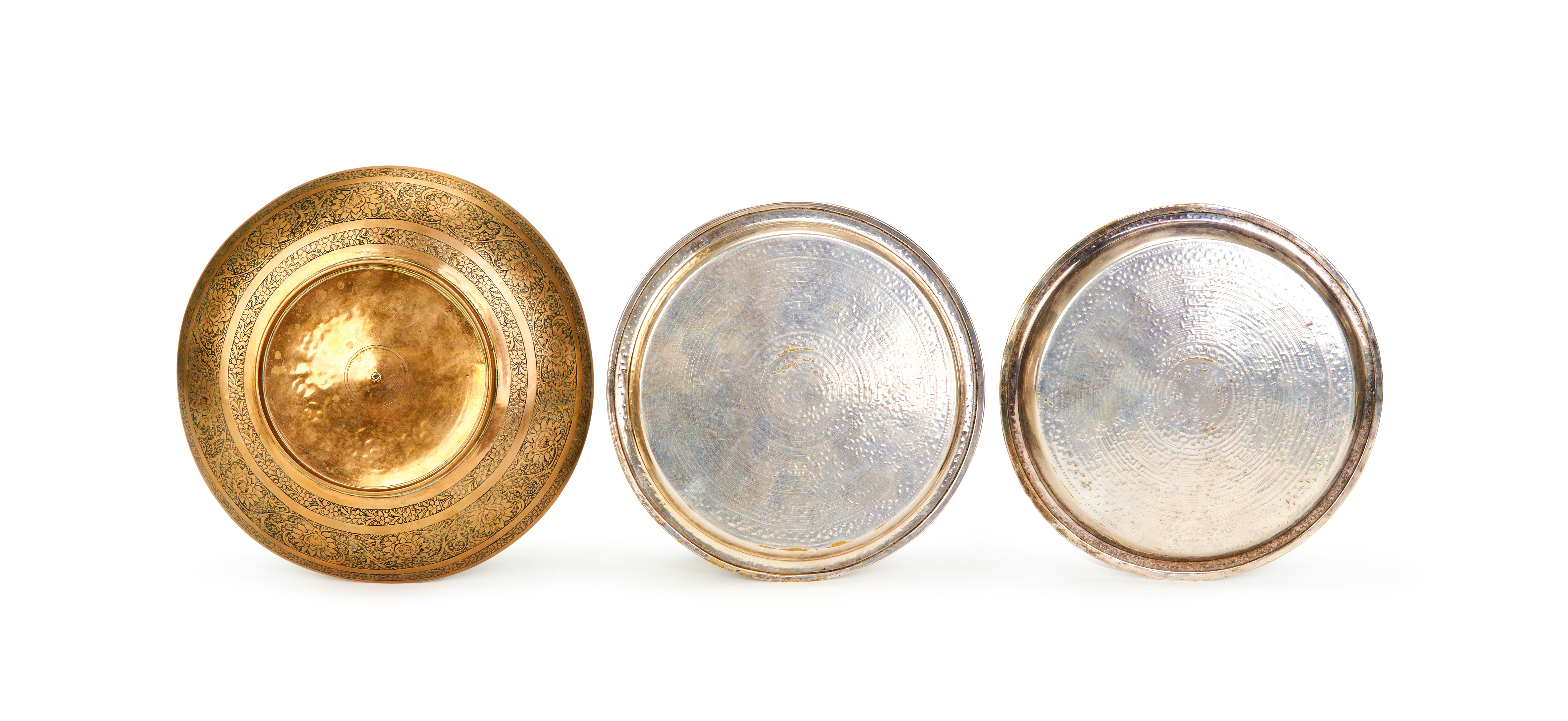 A HAND CHASED PERSIAN QAJAR BRASS DISH WITH A PAIR OF SILVERED BRASS DISHES, 19TH CENTURY - Image 9 of 13