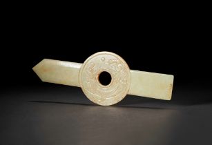 A CHINESE WHITE JADE GUI, QING DYNASTY (1644-1911)