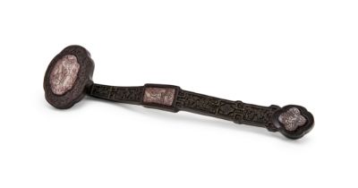 A CHINESE JADE & WOOD RUYI SCEPTRE, QING DYNASTY (1644-1911)