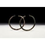 A PAIR OF ACHAEMENID SILVER BRACELETS, CIRCA 5H-4TH CENTURY B.C.