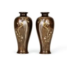 A PAIR OF SIGNED JAPANESE MIX METAL BRONZE COCKREL VASES, MEIJI PERIOD (1868-1912)