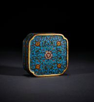 A CLOISONNÉ ENAMEL SQUARE BOX AND COVER QIANLONG MARK & OF THE PERIOD (1736-1795)