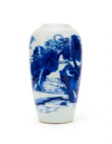 A LARGE CHINESE BLUE & WHITE "DEER & CRANE" VASE, KANGXI PERIOD (1662-1722)