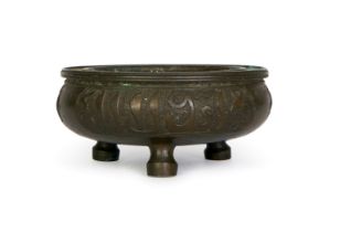 A CHINESE CALLIGRAPHIC INSCRIBED BRONZE TRIPOD INCENSER BURNER, 18TH CENTURY, QING DYNASTY (1644-191