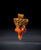 A GRAECO-ROMAN GOLD & CORAL PHALLIC PENDANT, CIRCA 3RD-1ST CENTURY B.C.