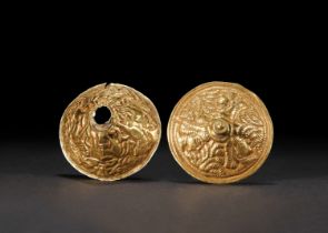 A PAIR OF ETRUSCAN GOLD ORNAMENTS CIRCA 7TH CENTURY B.C.