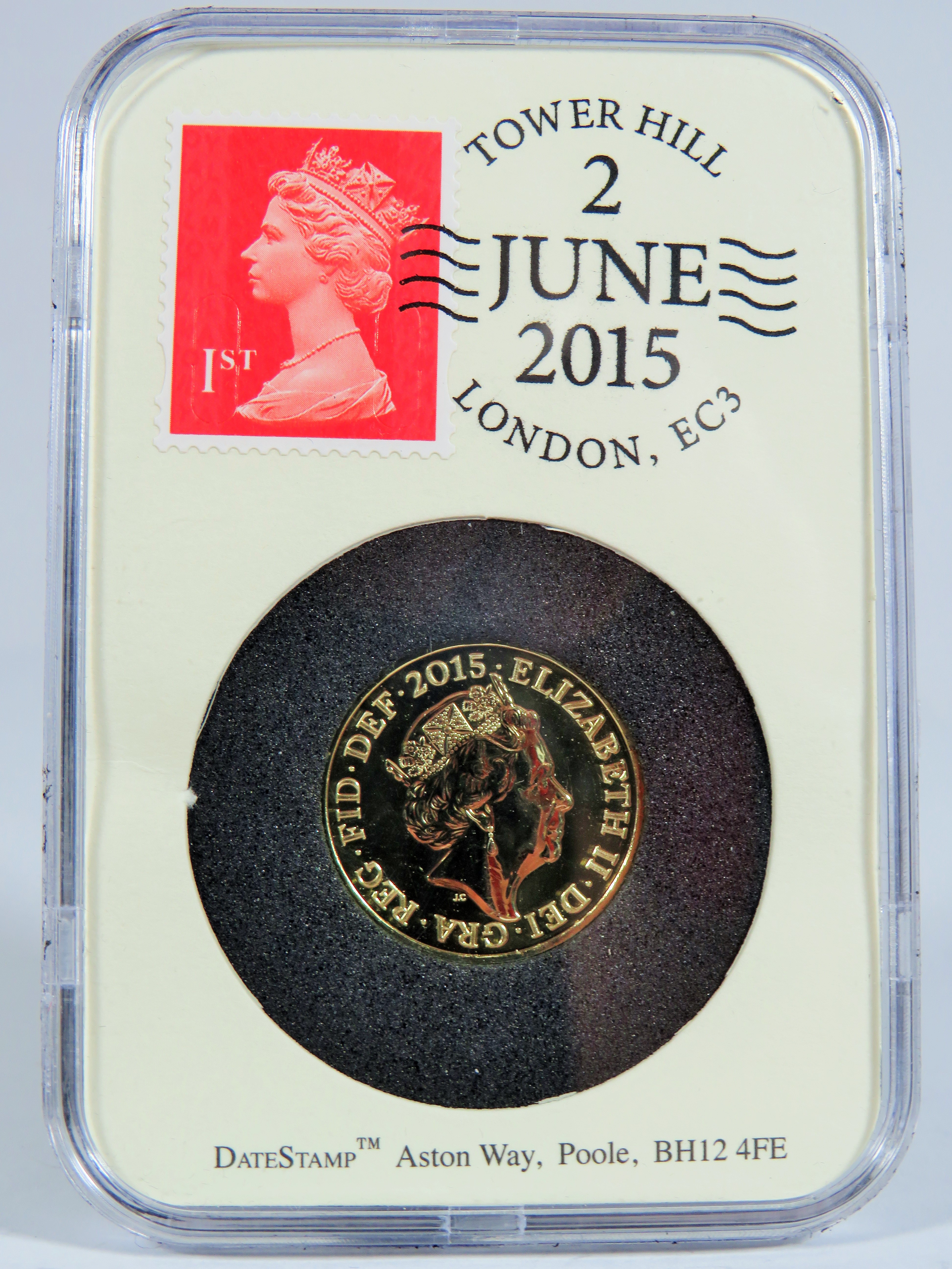 2015 UK Mint Proof One Pound coin, sealed in plastic capsule with stamp. Comes with plus display