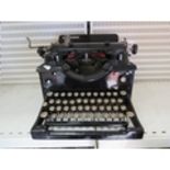 Vintage Royal typewriter. Very heavy.