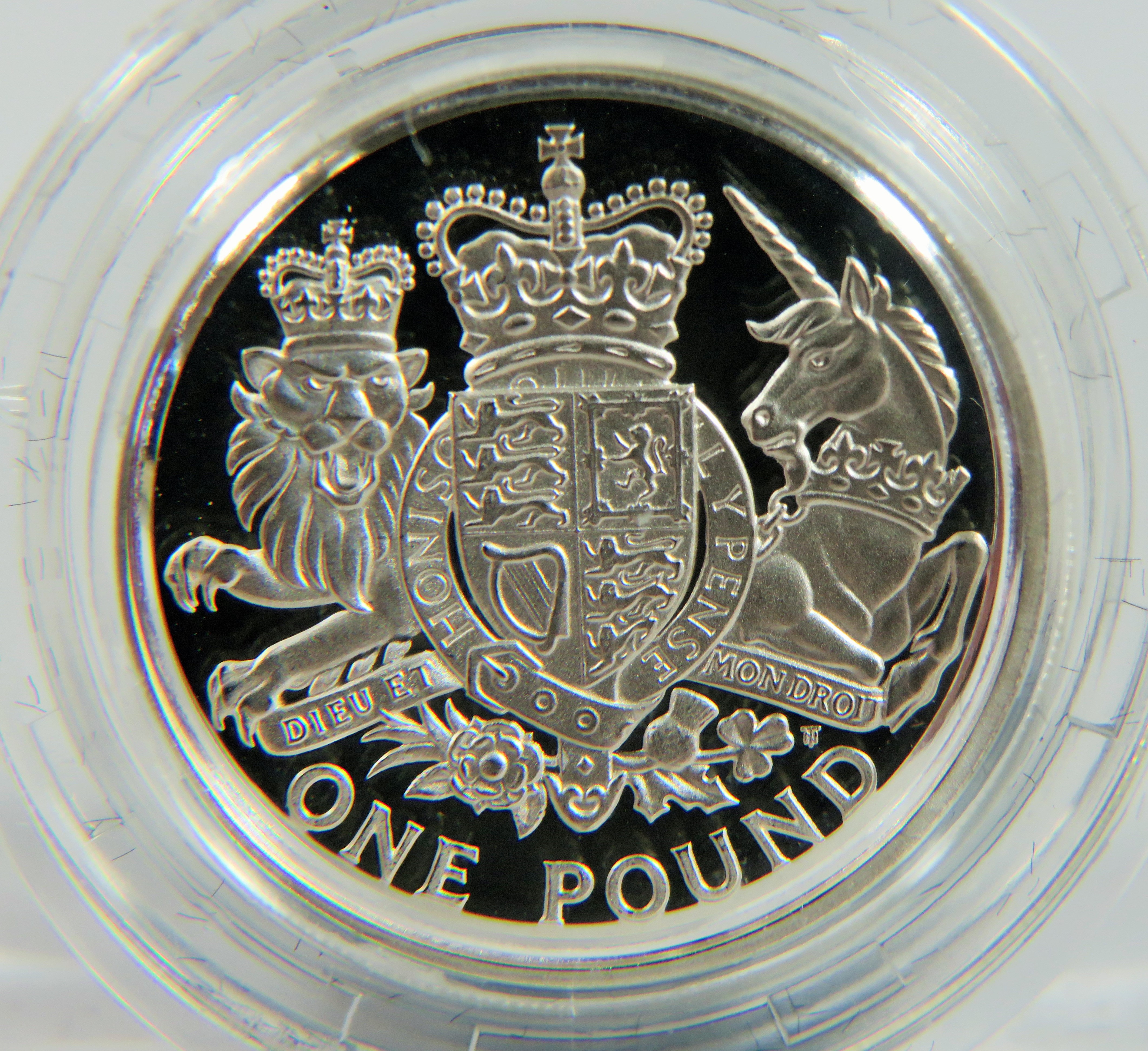 Royal Mint 2015 UK .925 Silver Piedfort Proof One Pound Coin 'The Royal Arms' Ltd Edition 406 of
