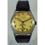 1940's-50's Rolex Made, 'Rolco' Swiss made vintage watch. 15 Jewel with subsidiary dial and gold ton