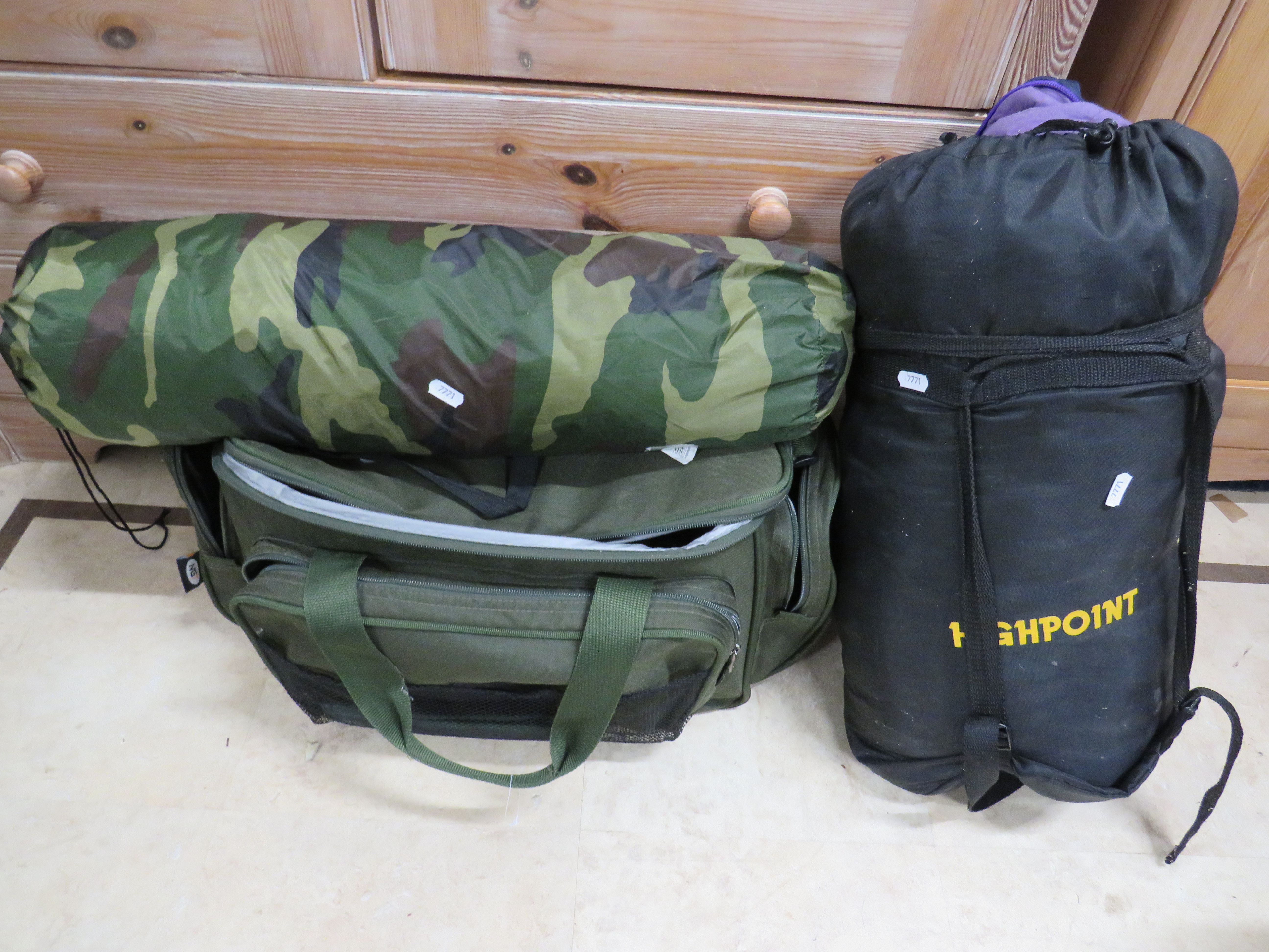 Cammo Fishing Bivi, General fishing carrier plus sleeping bag. See photos. 