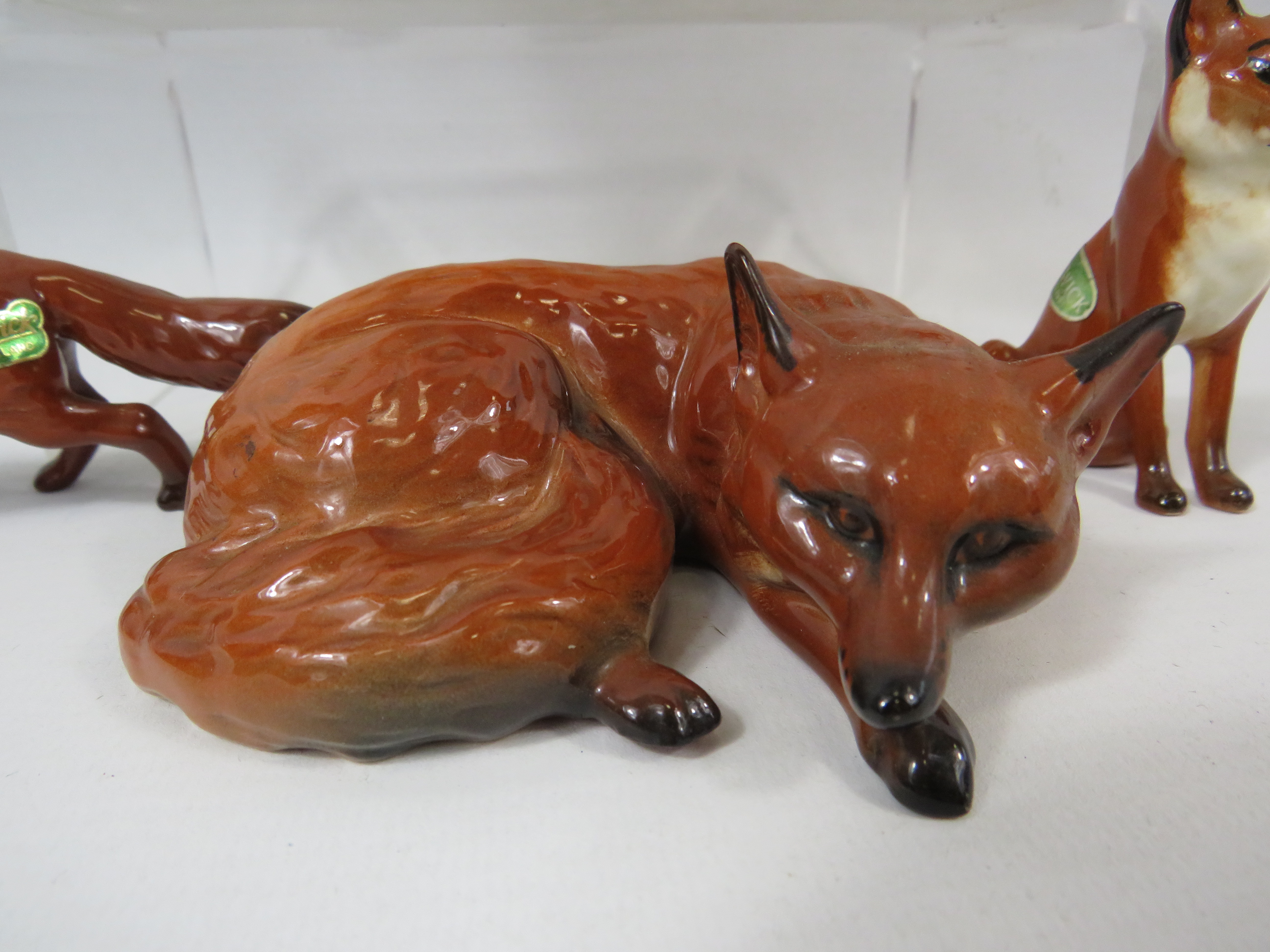 4 Beswick Fox Figurines. - Image 2 of 5