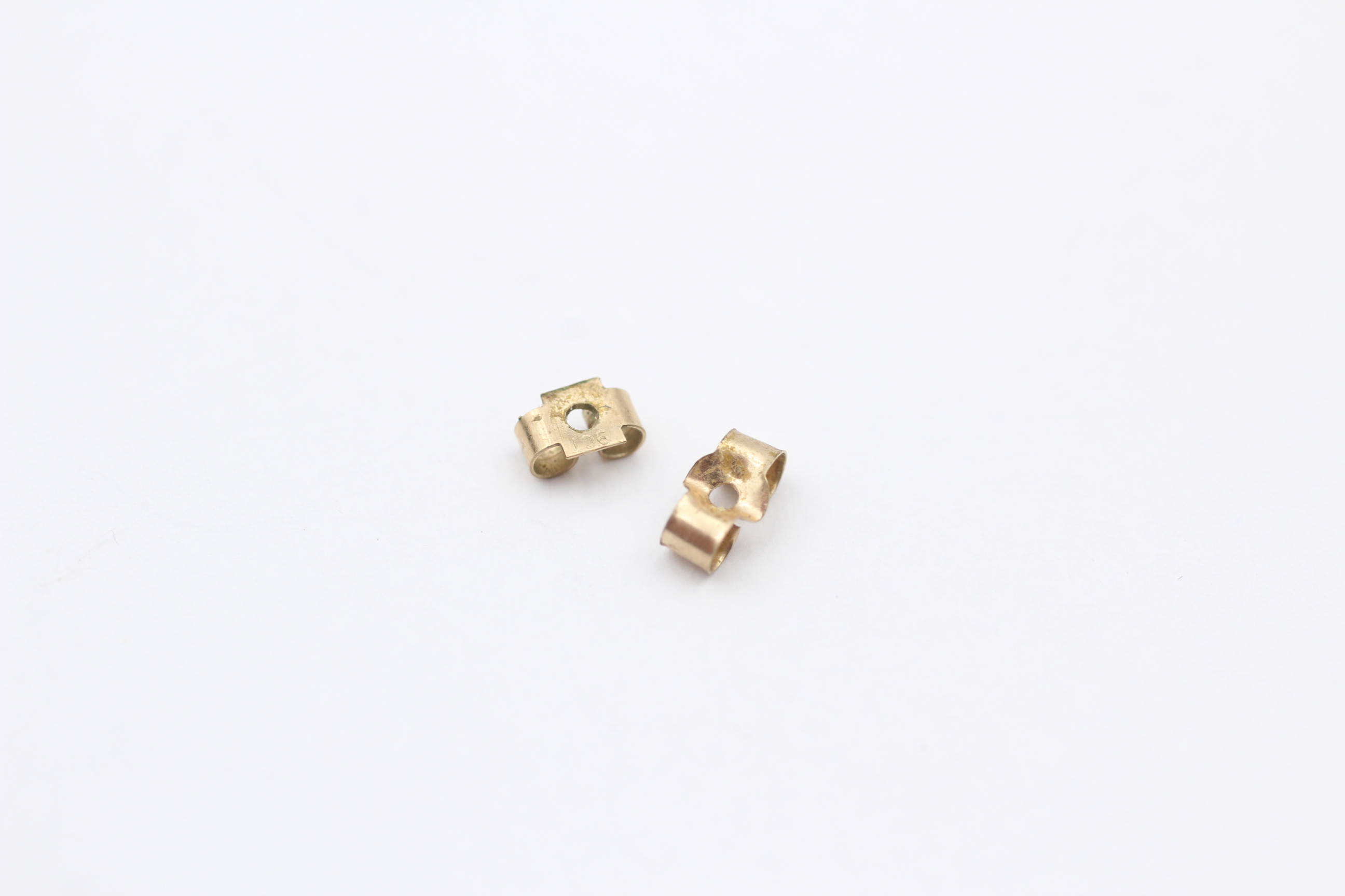 9ct Gold Diamond Cluster Earrings - Image 4 of 4