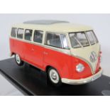 Welly Nex 1:18 Scale Die Cast model of a 1963 VW T1 Bus. Original Box. In Ex Display Condition. Se