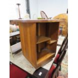 Rotating book case made from Oak.. H:23 x W:21 x D:21. See photos. S2