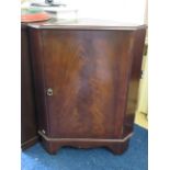 Free Standing Mahogany corner base unit. Measures H:34 x W:26 x D:16 Inches. See photos. S2