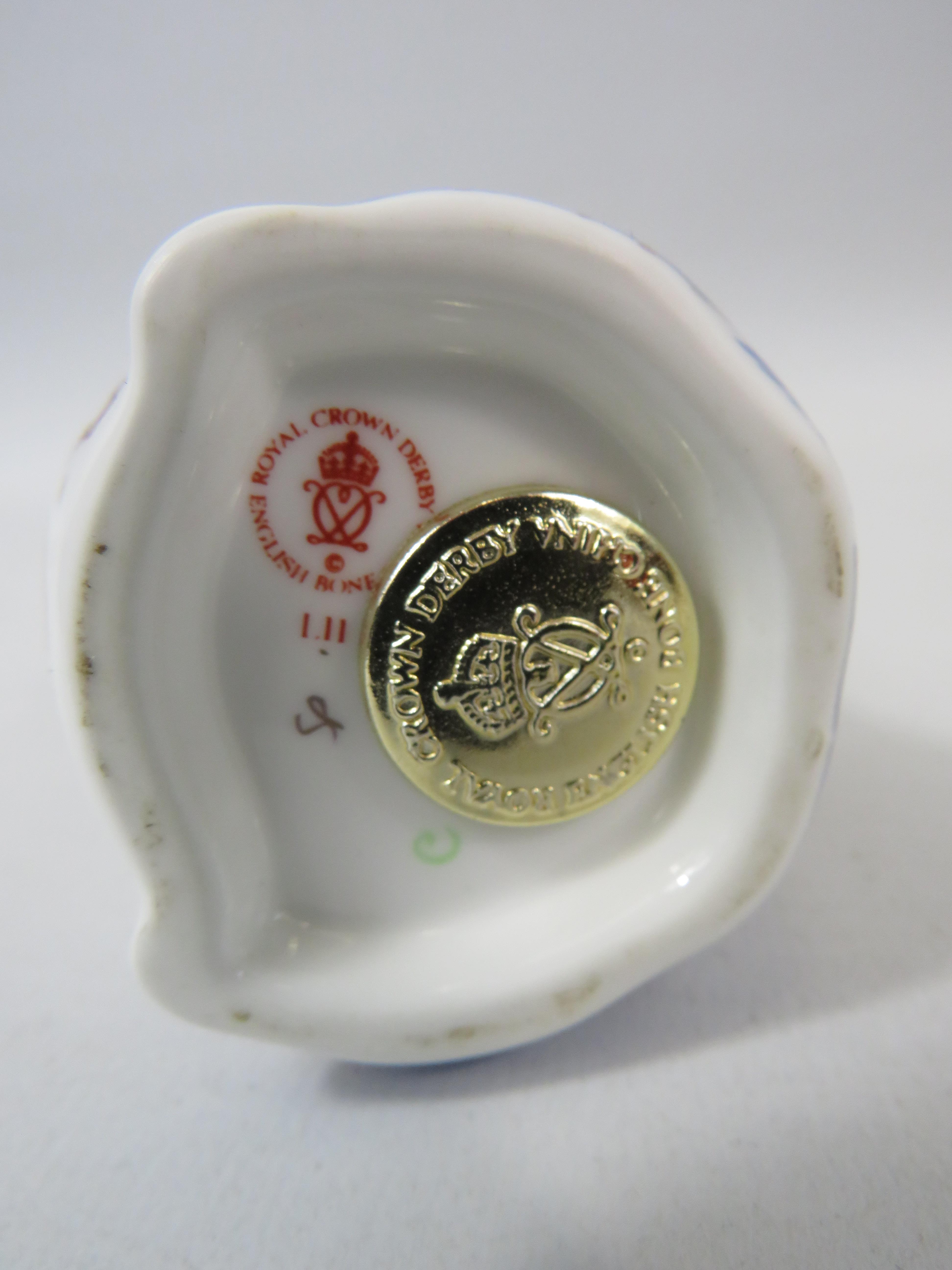 Royal Crown Derby paperweight Chipmonk with gold stopper. - Image 3 of 3