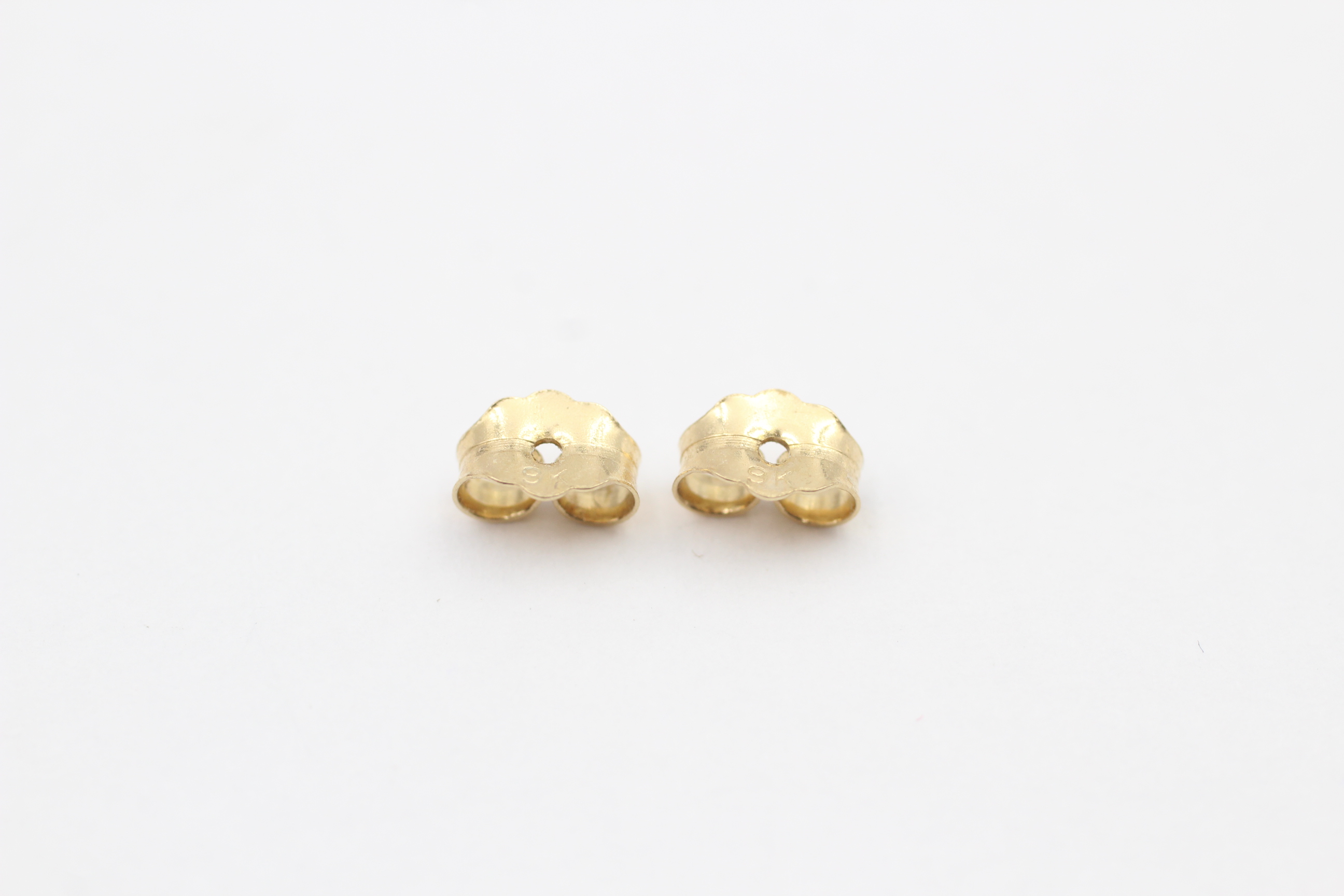 9ct Gold Diamond Set Heart Earrings - Image 4 of 4