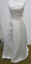 Ivory Satin prom dress with train Size 14.