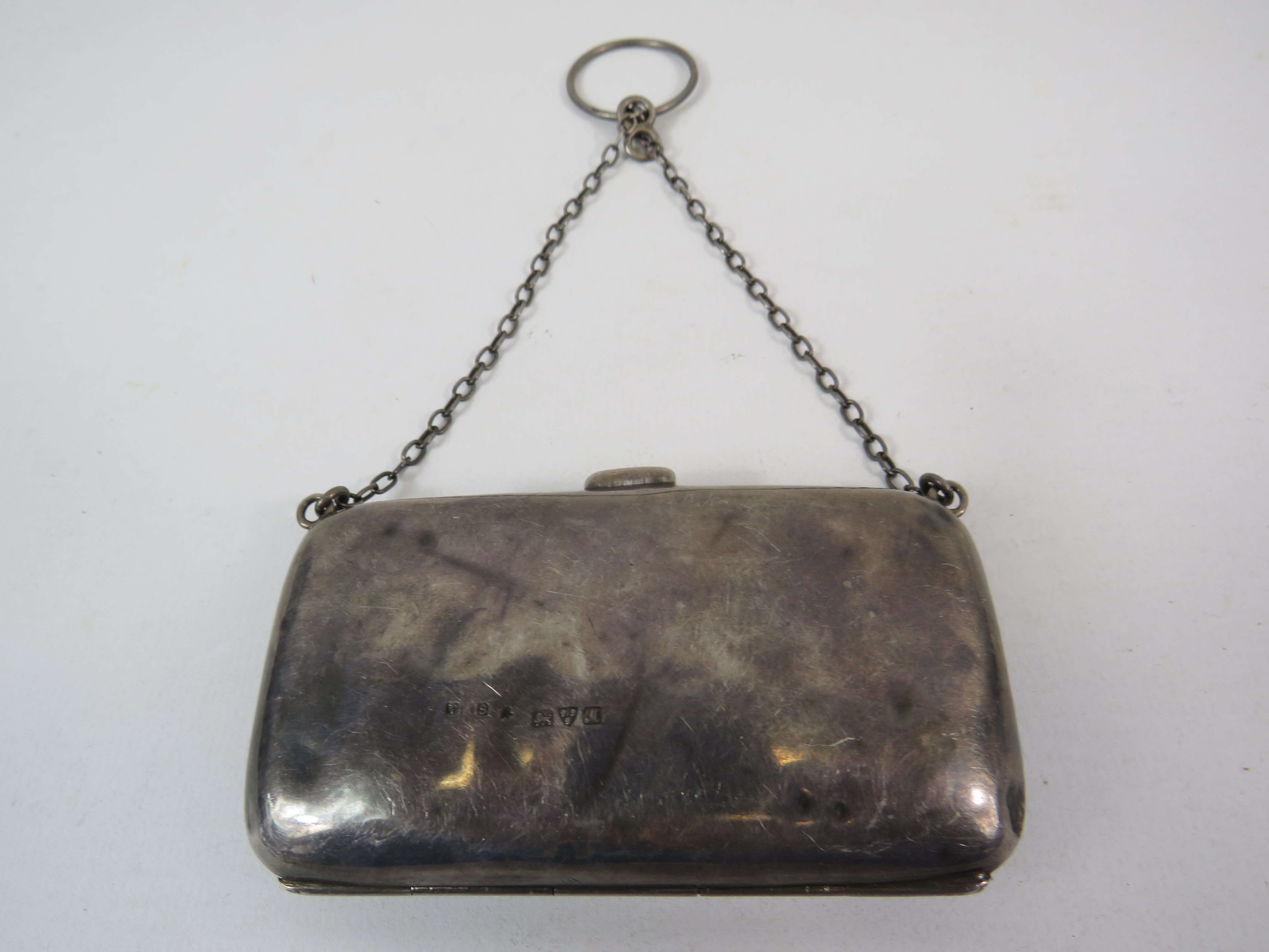 Sterling silver purse with leather lining Tandy and sons Chester 1912, 64 grams.
