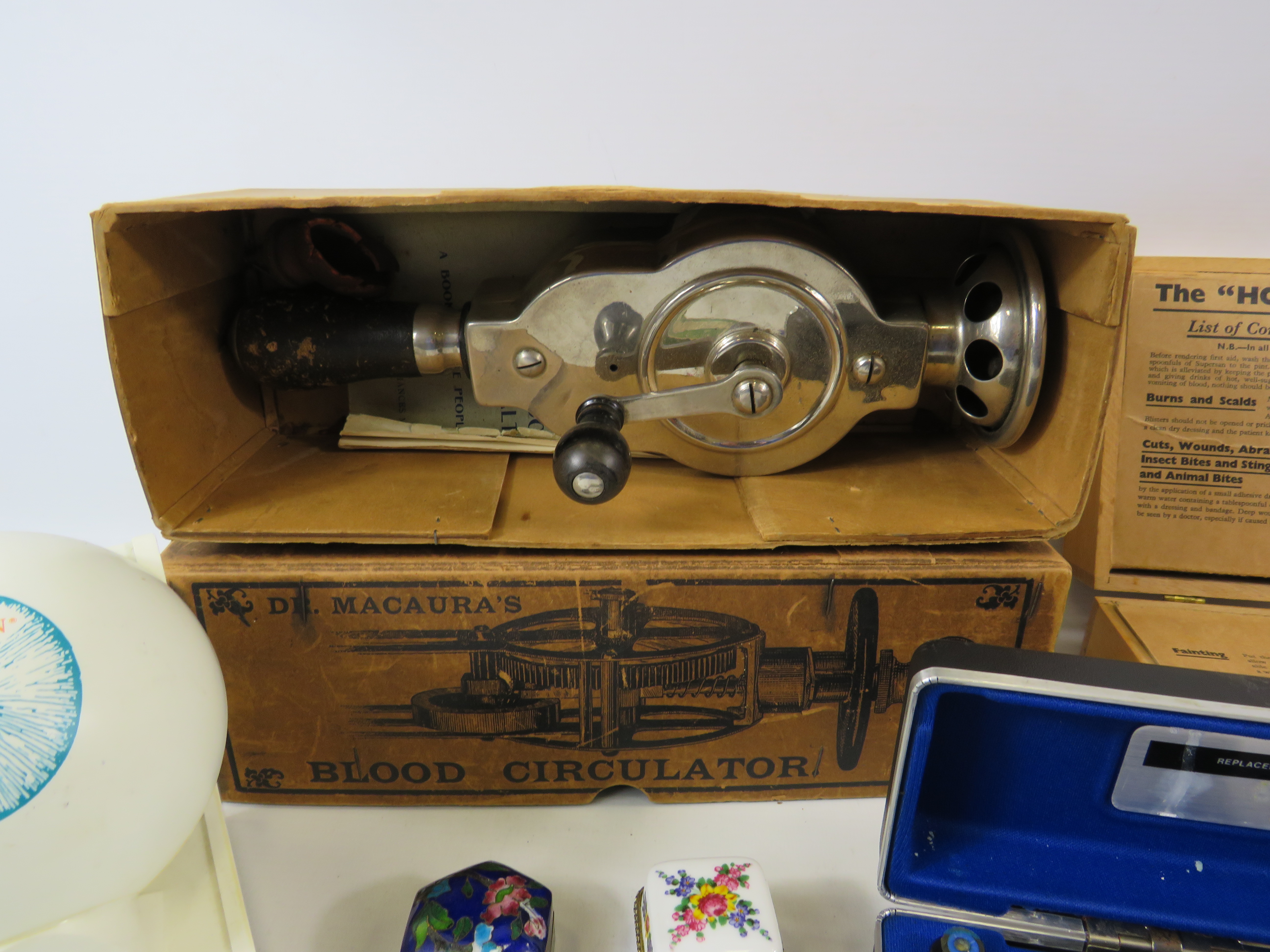 Selection of vintage medical items including ophthalmoscope, Blood circulator etc - Image 2 of 2