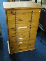 Lovely Pine Collectors cabinet with 20 slim specimen drawers, each velvet lined, plus one lower stor