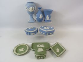 8 Pieces of Wedgwood Jasperware in light blue and green plus one other vase.